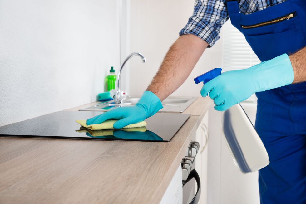 Kitchen Cleaning